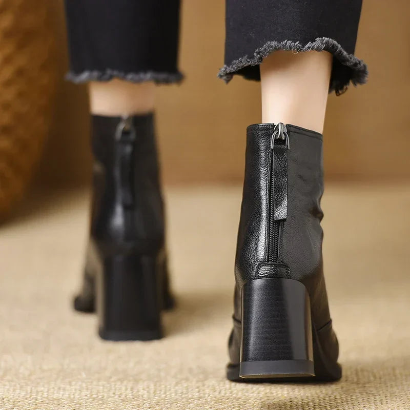 Rose | Leather V-Front Block Heel Ankle Boots